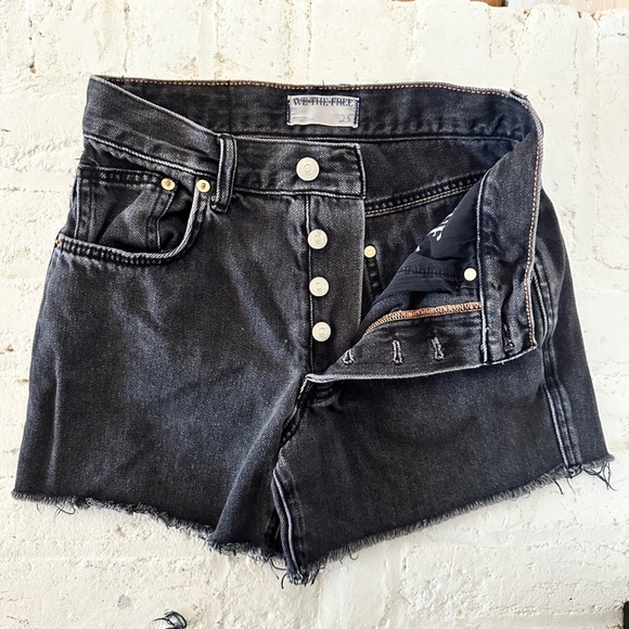 We The Free Charcoal Ivy Mid-Rise Jean Shorts Size 25 - Picture 4 of 4